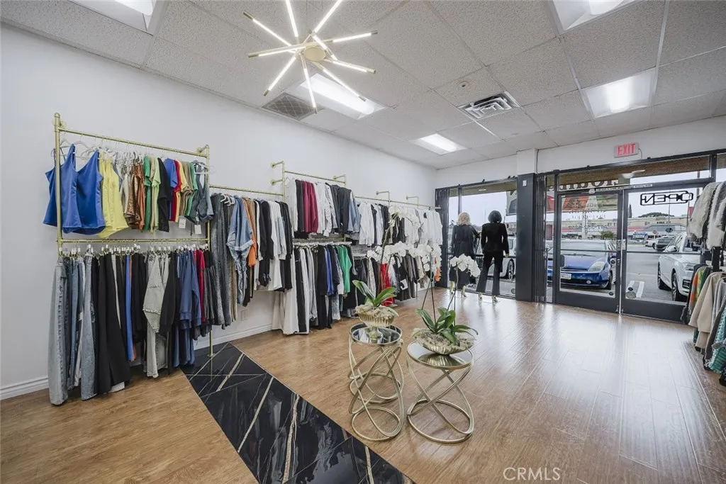 Additional image 38 of 12643 Sherman Way Unit E2, North Hollywood, CA 91605