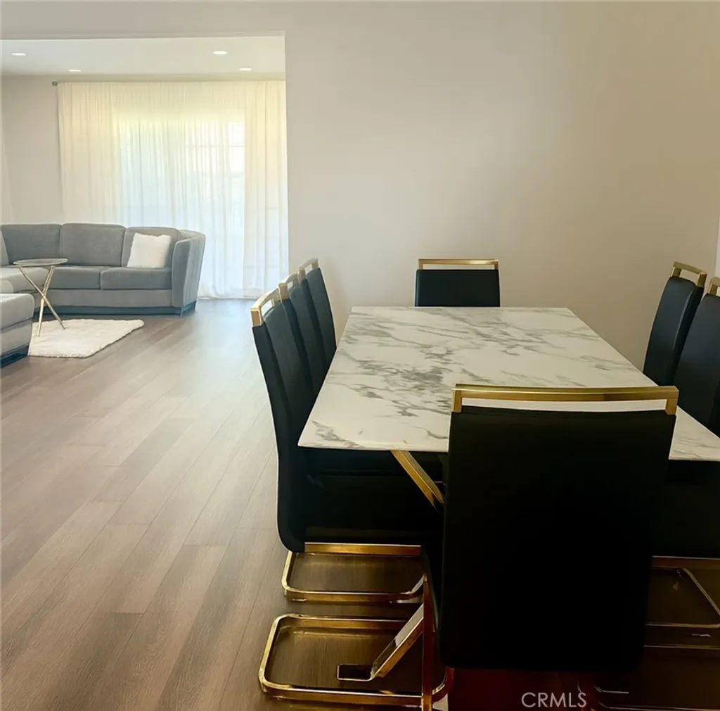 Additional image 4 of 24305 Wabuska St, Newhall, CA 91321