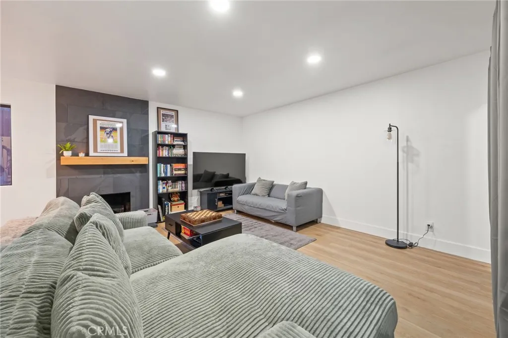 Additional image 7 of 9210 Van Nuys Boulevard Unit 14, Panorama City, CA 91402