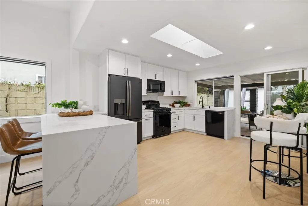 Additional image 9 of 23342 Via Burriana, Mission Viejo, CA 92691