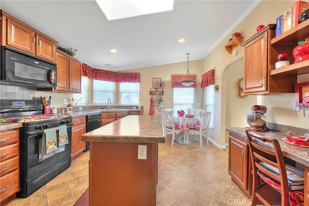 Additional image 15 of 3530 Damien Ave Unit 212, La Verne, CA 91750