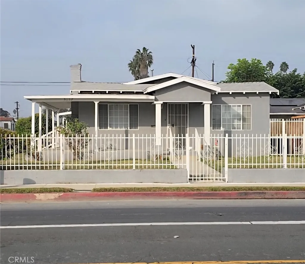 Additional image 2 of 5157 Arlington Avenue, Los Angeles, CA 90043