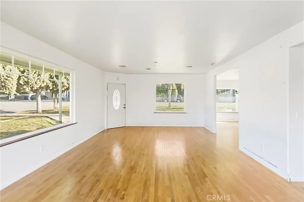 Additional image 43 of 261 E Crescent Avenue, Redlands, CA 92373