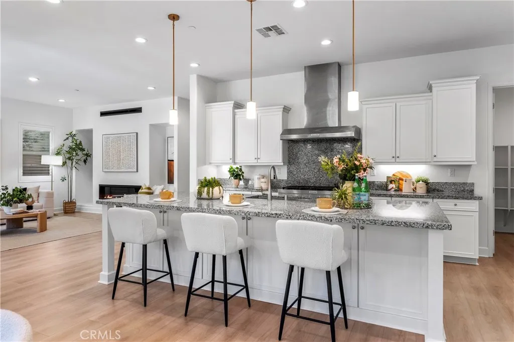 Additional image 41 of 105 Shear, Irvine, CA 92618