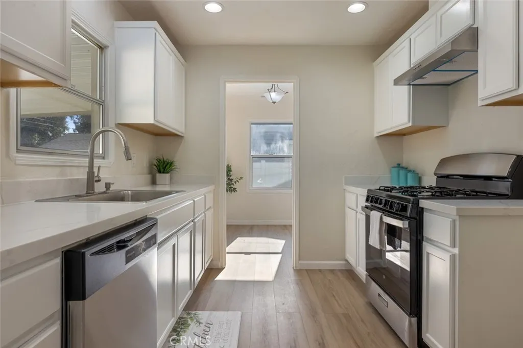 Additional image 48 of 212 N Santa Cruz Ave, Modesto, CA 95354