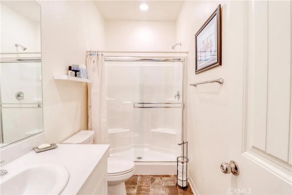 Additional image 10 of 16540 Wyndham Lane Unit 10, Fontana, CA 92336