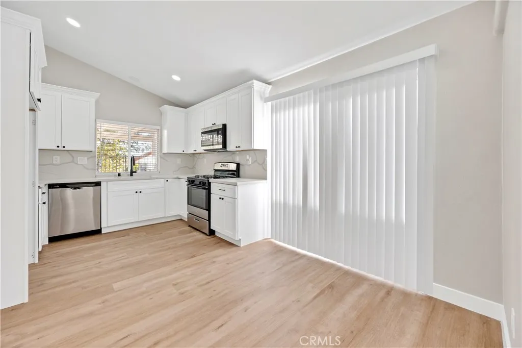 Additional image 13 of 23993 Via Astuto, Murrieta, CA 92562