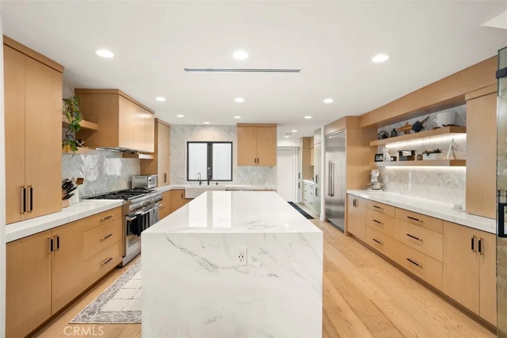 Additional image 3 of 307 18th Street, Huntington Beach, CA 92648