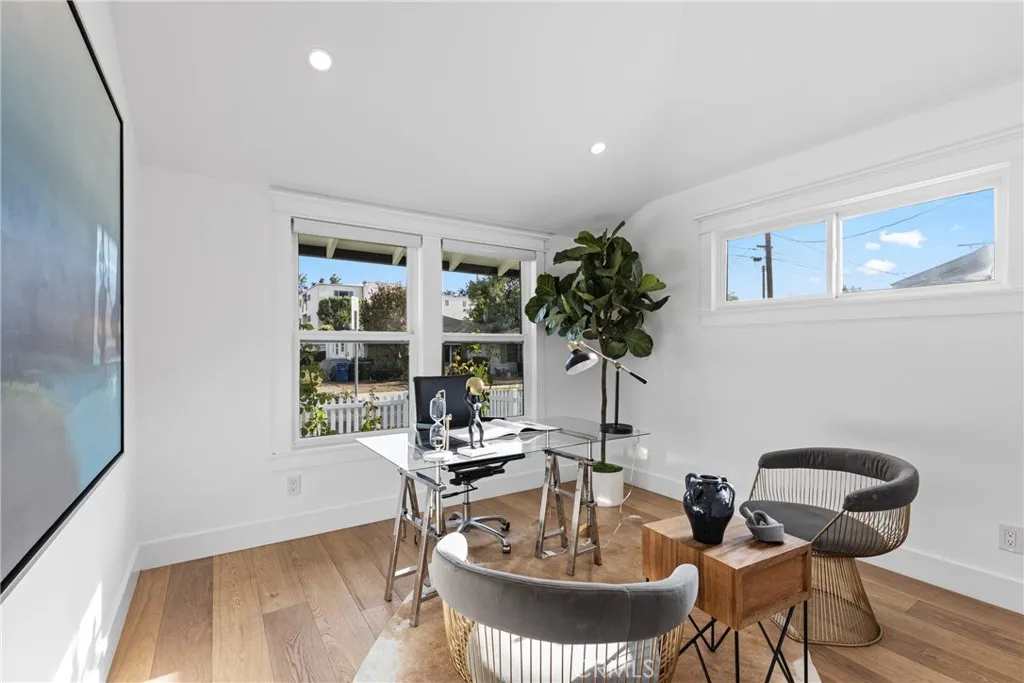 Additional image 21 of 12947 La Maida Street, Sherman Oaks, CA 91423