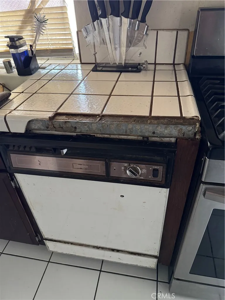 Additional image 16 of 823 E Avenue J9, Lancaster, CA 93535