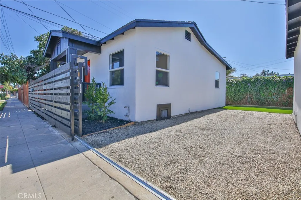 Additional image 57 of 10955 S Spring Street, Los Angeles, CA 90061