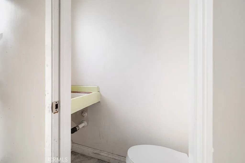 Additional image 70 of 5709 E Beverly Boulevard, East Los Angeles, CA 90022