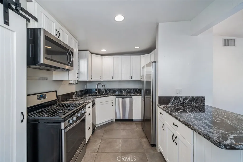 Additional image 14 of 19331 E Greenhaven St, Covina, CA 91722