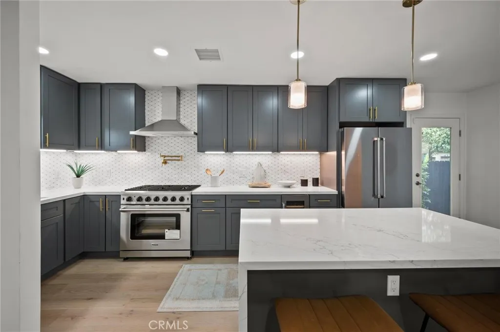 Additional image 63 of 14328 Emelita Street, Sherman Oaks, CA 91401