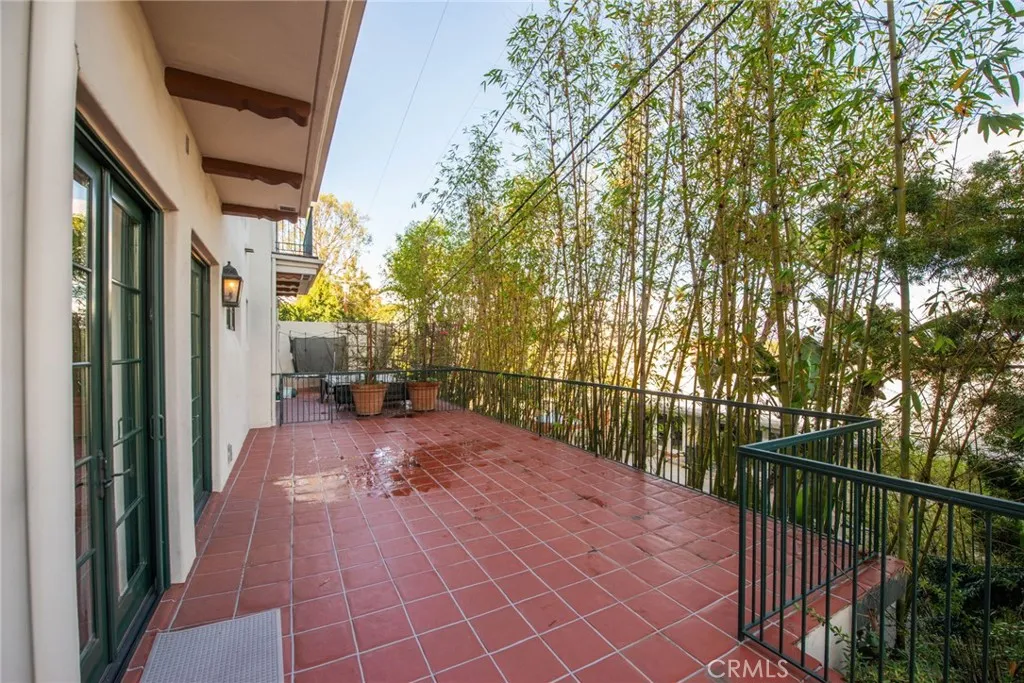 Additional image 61 of 558 Hillgreen Drive Unit 207, Beverly Hills, CA 90212