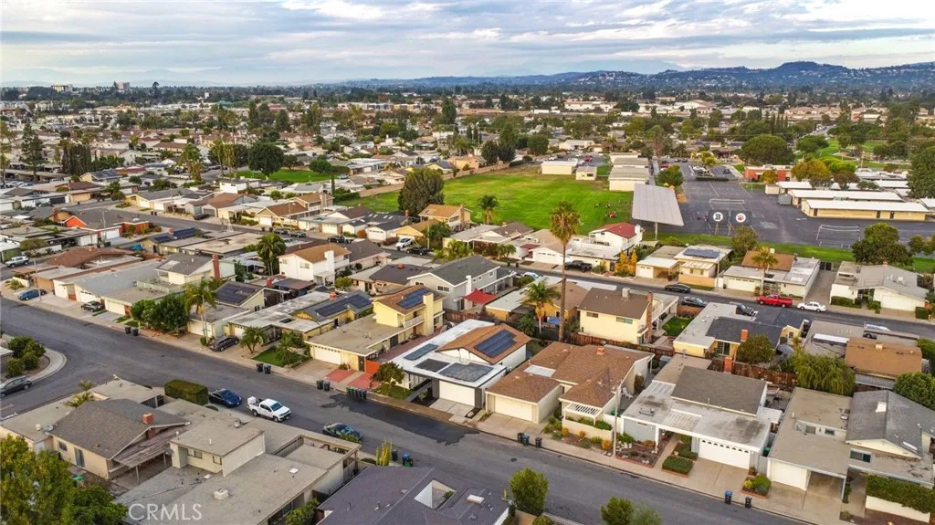 Additional image 142 of 1381 Penrith Ln, Tustin, CA 92780