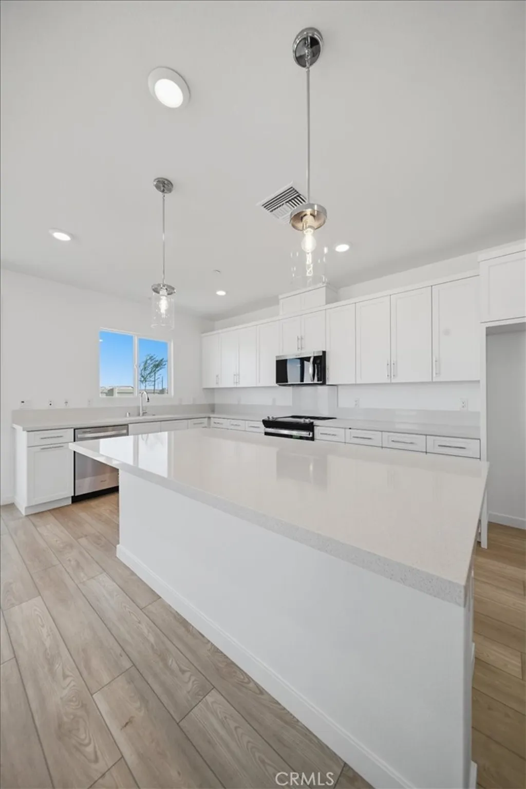 Additional image 43 of 44258 Fleetwood Drive, Lancaster, CA 93535