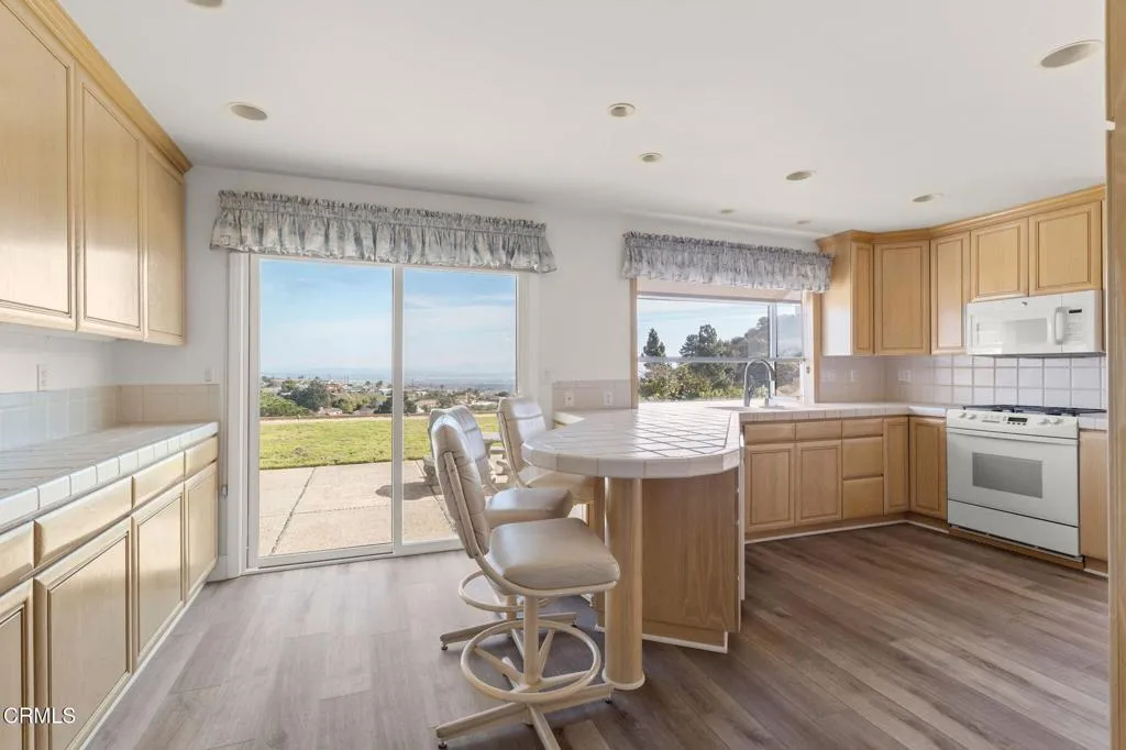 Additional image 5 of 1020 Via Cielito, Ventura, CA 93003