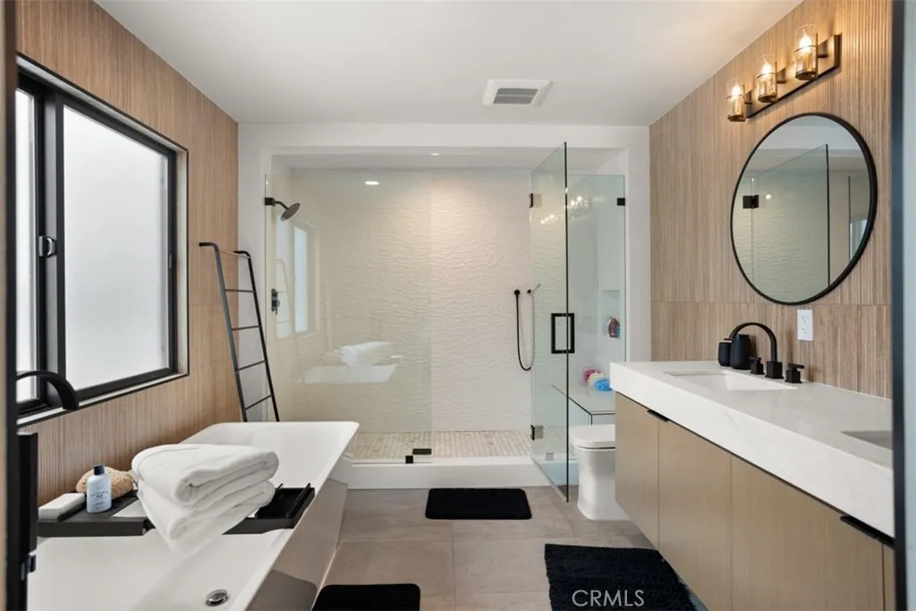 Additional image 46 of 307 18th Street, Huntington Beach, CA 92648