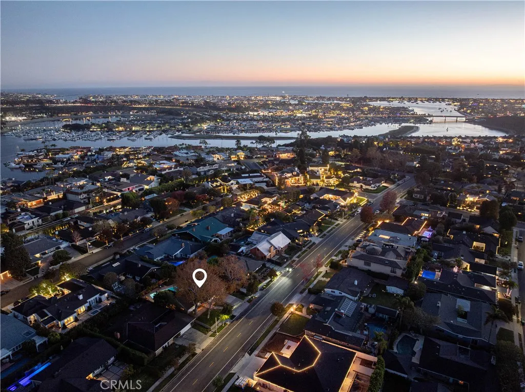 1136 Highland Dr, Newport Beach, CA 92660