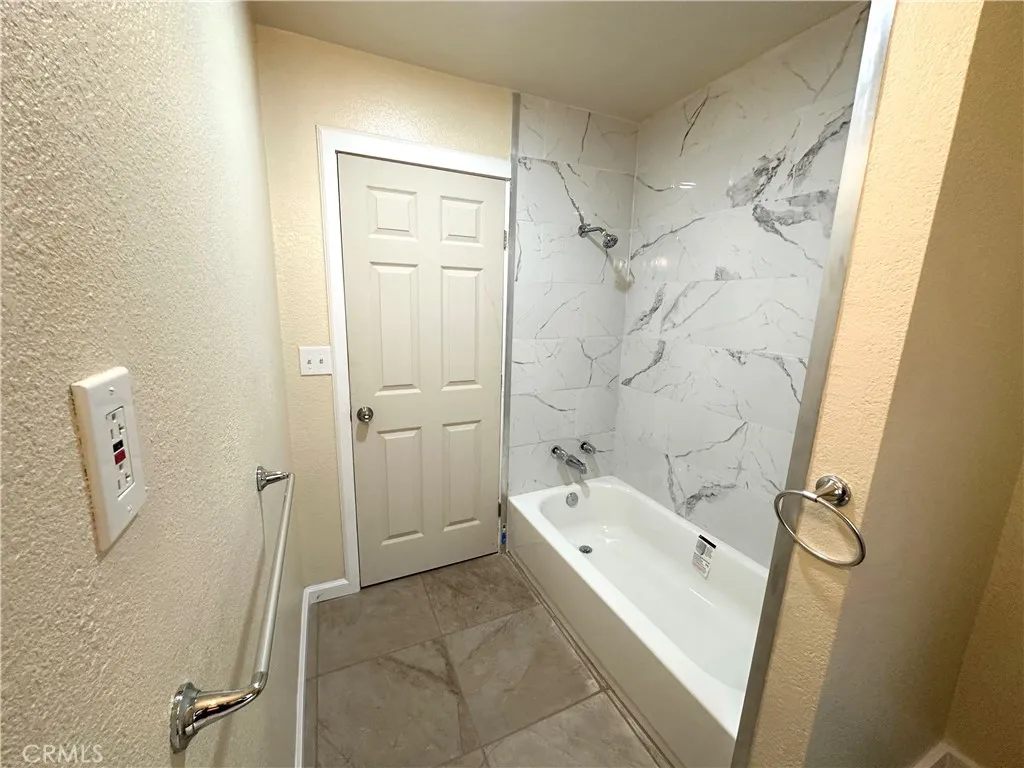 Additional image 31 of 828 W 23rd Street, Merced, CA 95340