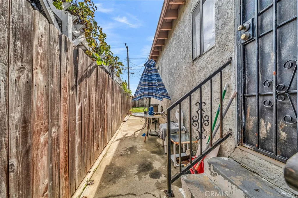 Additional image 66 of 1410 W School St, Compton, CA 90220
