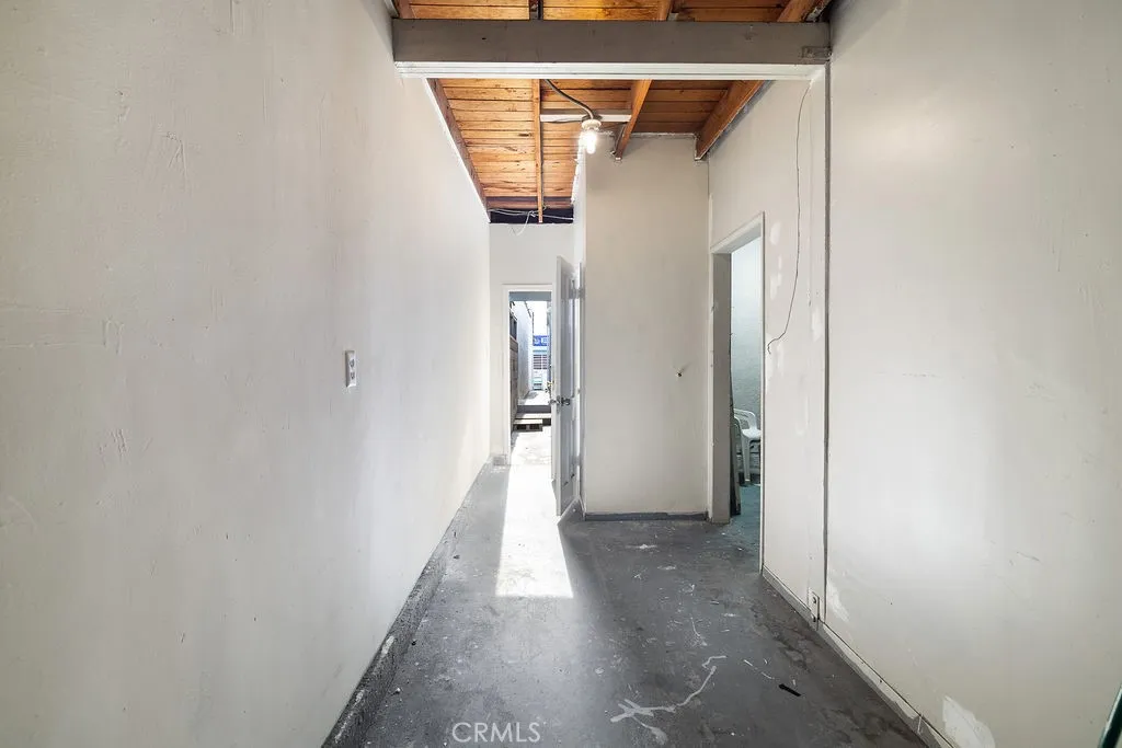Additional image 31 of 5709 E Beverly Boulevard, East Los Angeles, CA 90022