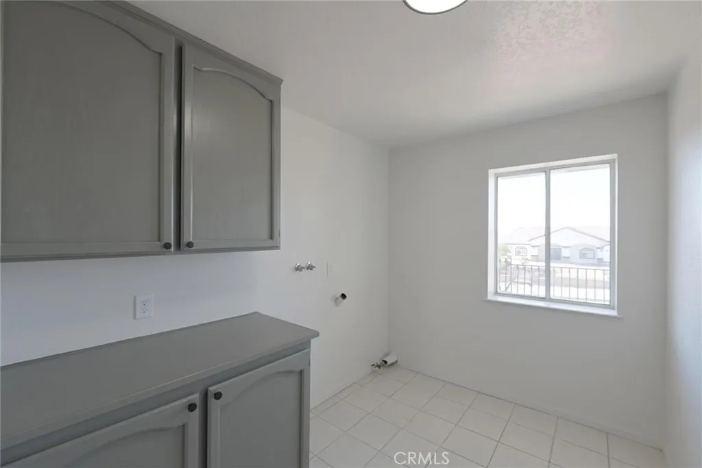 Additional image 13 of 16389 Viho Court, Apple Valley, CA 92307