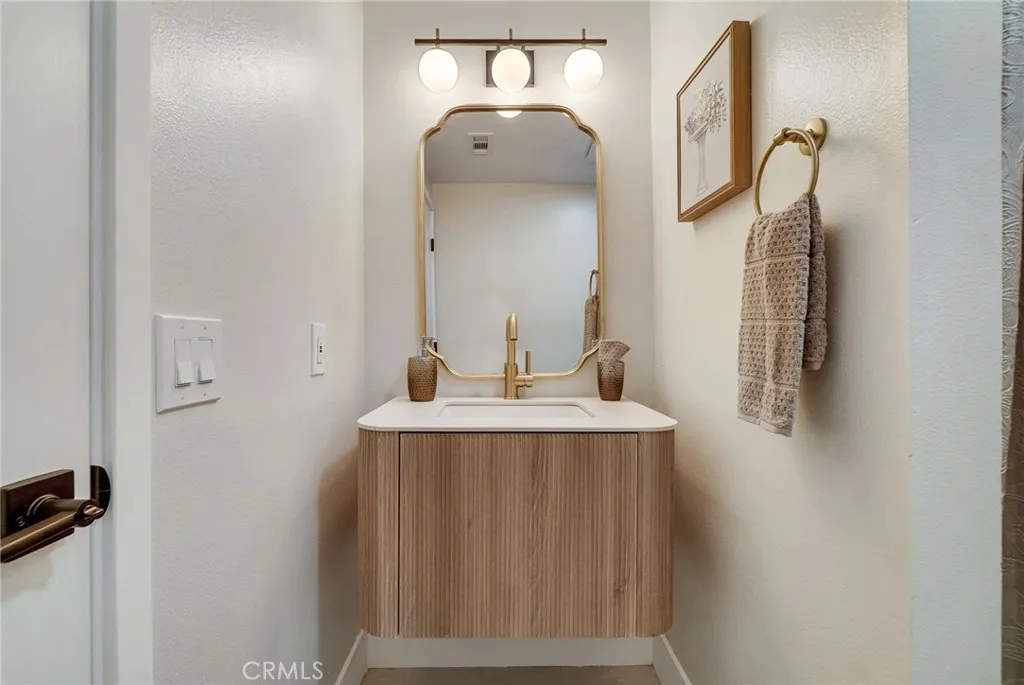 Additional image 123 of 1381 Penrith Ln, Tustin, CA 92780