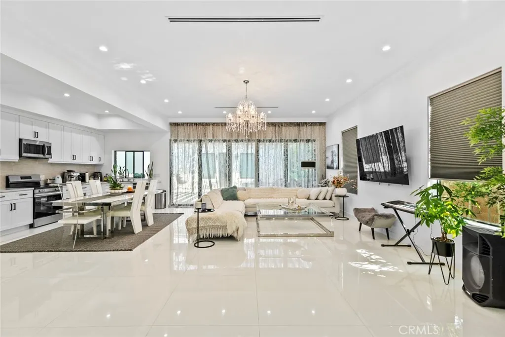 Additional image 15 of 1918 N Maple St, Burbank, CA 91505