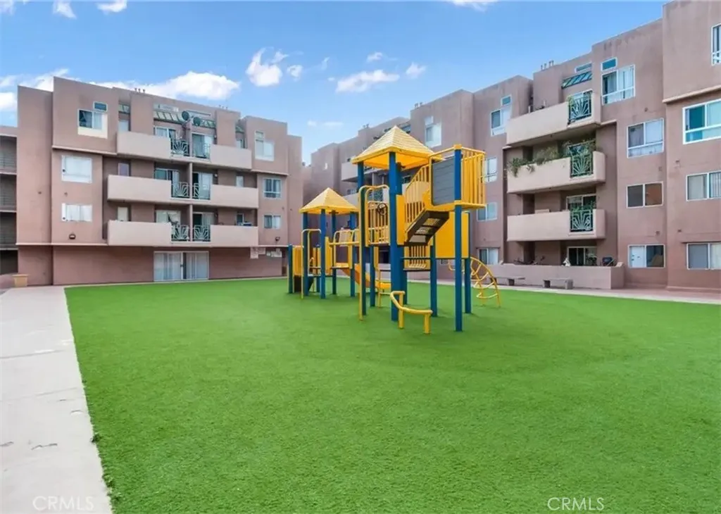 Additional image 22 of 450 E 4th St Unit 221, Santa Ana, CA 92701