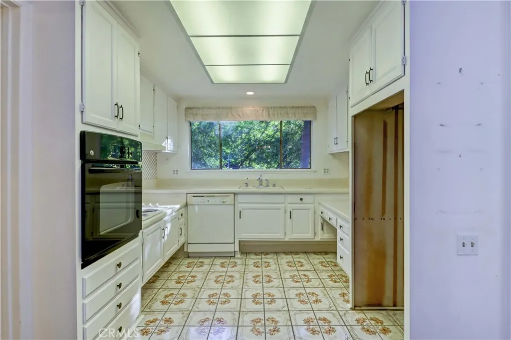 Additional image 71 of 2009 Via Mariposa Unit D, Laguna Woods, CA 92637