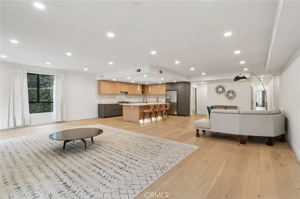 Additional image 4 of 5110 Whitsett Avenue Unit 105, Valley Village, CA 91607