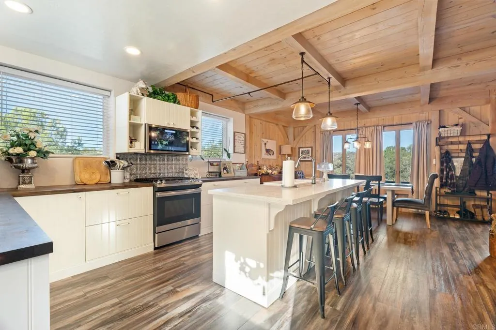 Additional image 15 of 22750 Illahee Drive, Alpine, CA 91901