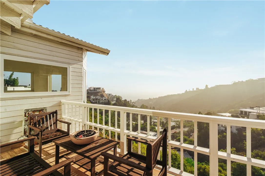 Additional image 71 of 2019 Sunset Plaza Drive, Los Angeles, CA 90069