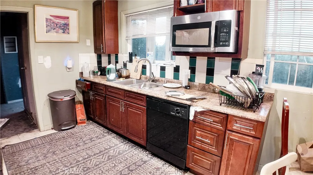 Additional image 14 of 2719 Xavier St, East Palo Alto, CA 94303