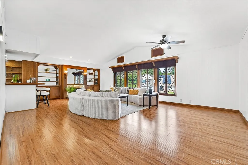 Additional image 79 of 663 Lausinda Avenue, Long Beach, CA 90803