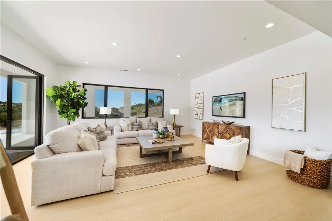 Additional image 97 of 2027 Via Monserate, Fallbrook, CA 92028