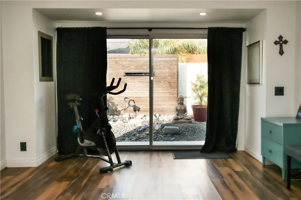 Additional image 29 of 10211 Cliff Drive, Huntington Beach, CA 92646