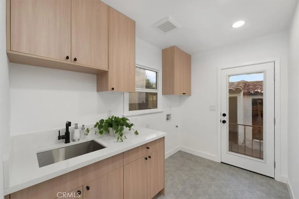 Additional image 17 of 3905 Roxton Avenue, Los Angeles, CA 90008