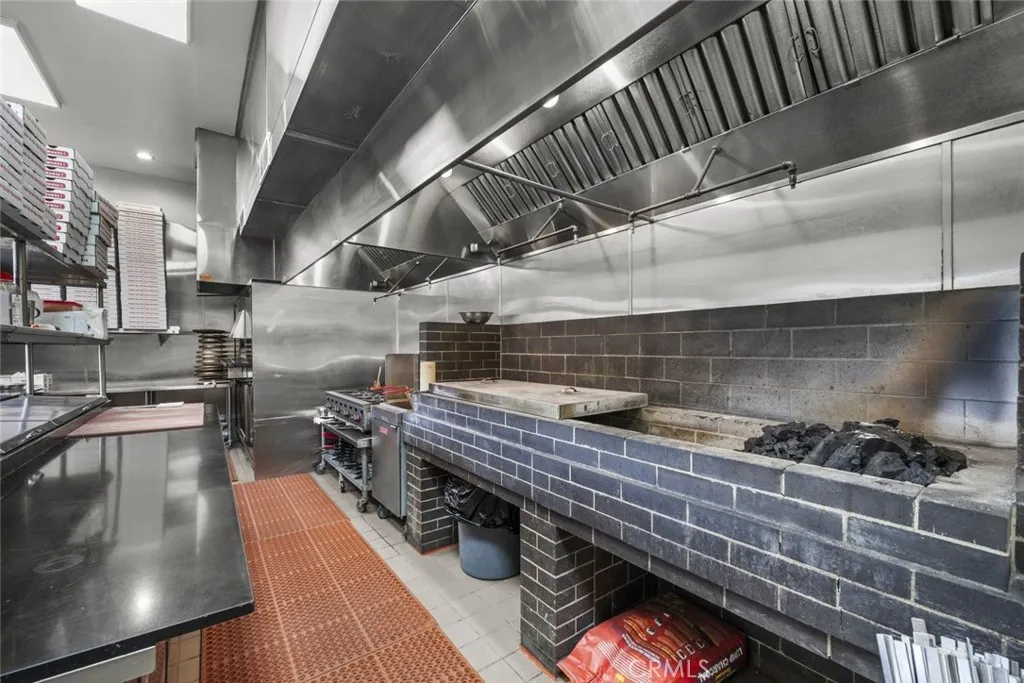 Additional image 42 of 12061 Strathern Street, North Hollywood, CA 91605