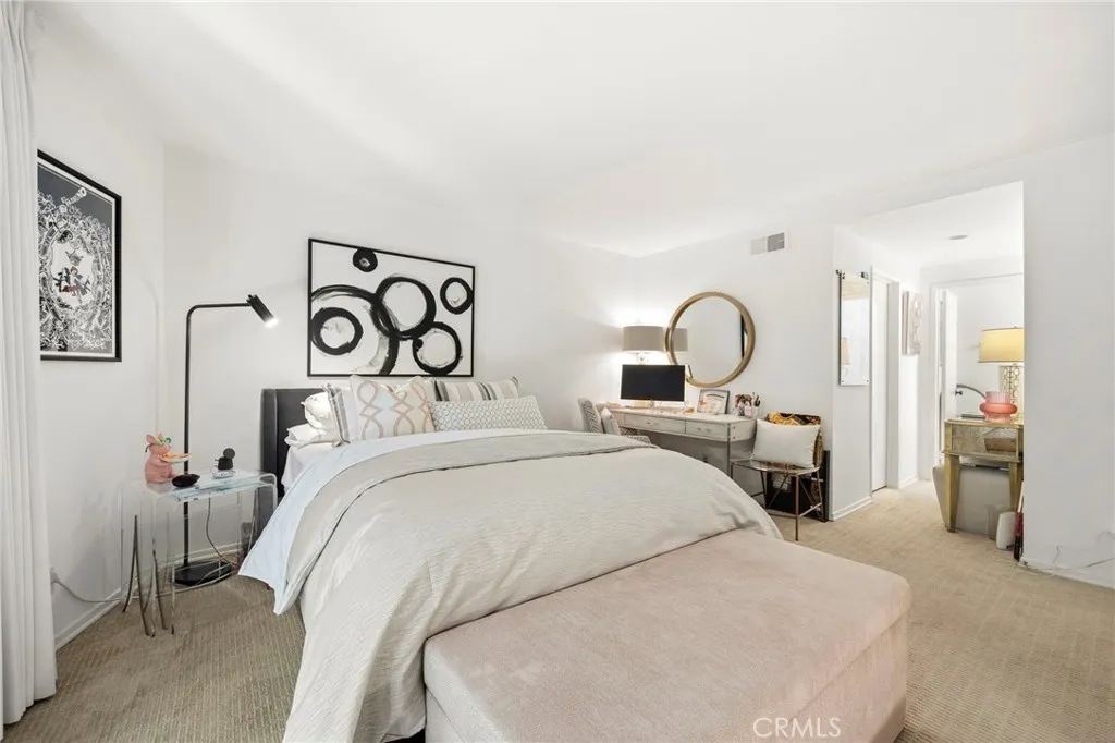 Additional image 76 of 11687 Bellagio Road Unit 12, Bel Air, CA 90049