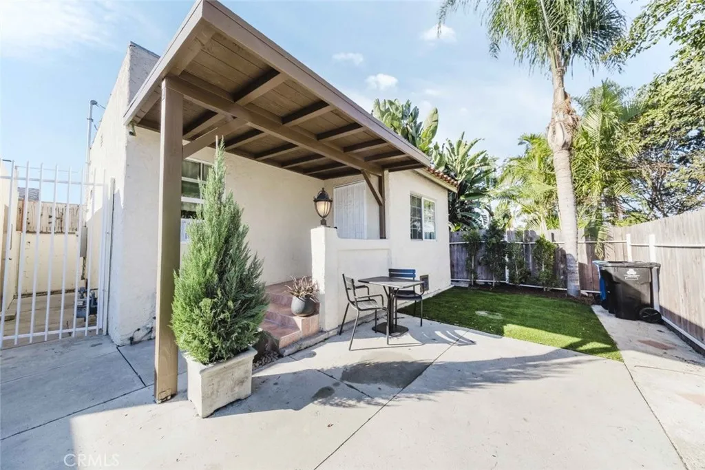 Additional image 31 of 5506 Smiley Drive, Los Angeles, CA 90016