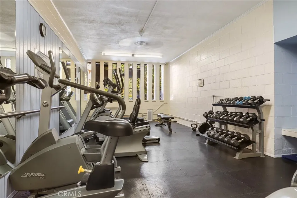 Additional image 20 of 5202 Raintree Circle, Culver City, CA 90230