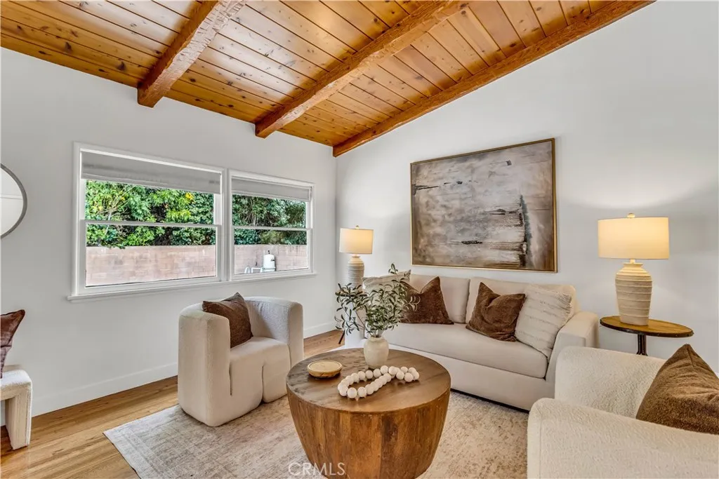 Additional image 35 of 8308 Zelzah, Northridge, CA 91325