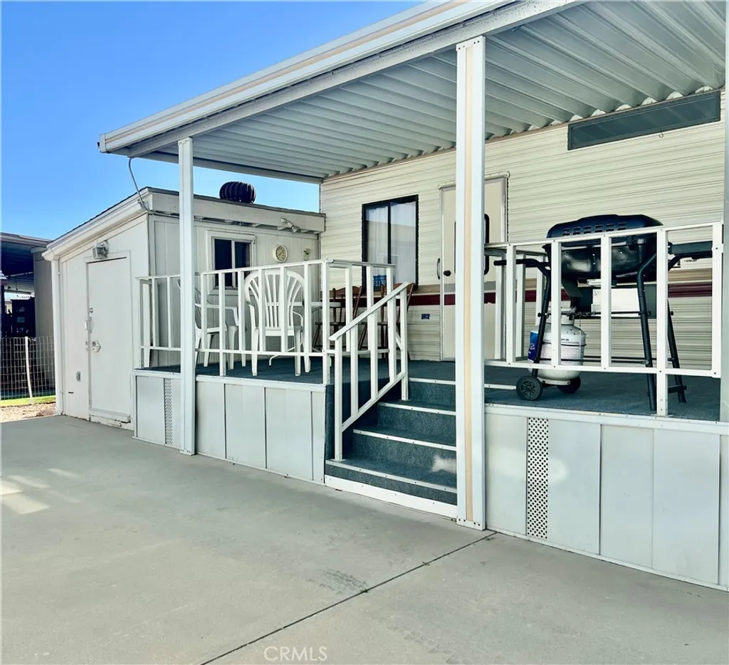 Additional image 3 of 1417 Western Dr, San Jacinto, CA 92583