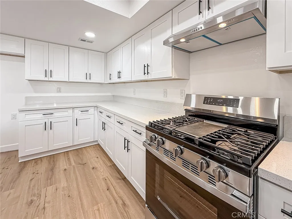 Additional image 9 of 206 Camino Cortina, Camarillo, CA 93010