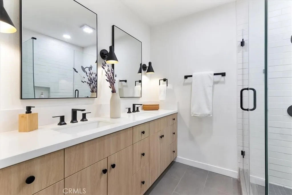 Additional image 56 of 1625 W Chandler Boulevard, Burbank, CA 91506