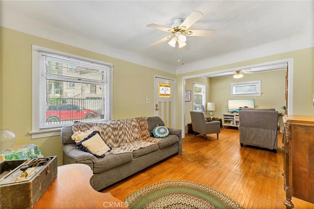 Additional image 32 of 2042 Rome Dr, Los Angeles, CA 90065