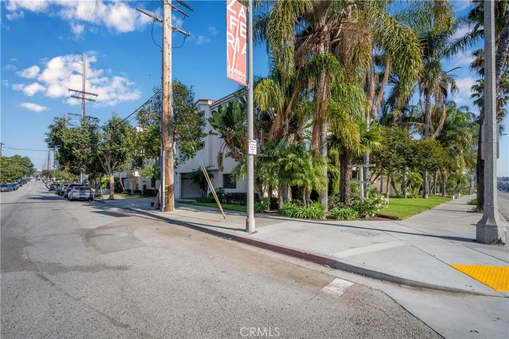 Additional image 54 of 3605 E Anaheim St Unit 407, Long Beach, CA 90804